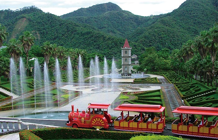 泰雅渡假村         